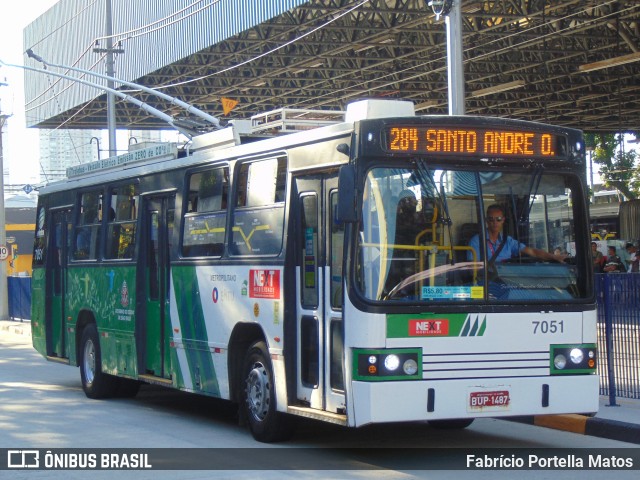Next Mobilidade - ABC Sistema de Transporte 7051 na cidade de Santo André, São Paulo, Brasil, por Fabrício Portella Matos. ID da foto: 12072266.