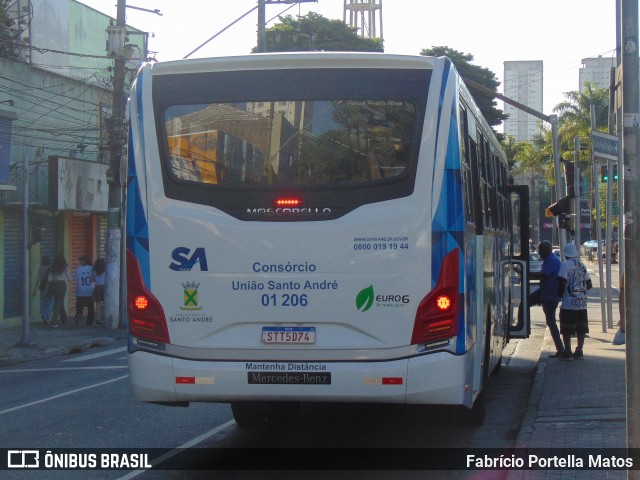 Viação Curuçá 01 206 na cidade de Santo André, São Paulo, Brasil, por Fabrício Portella Matos. ID da foto: 12072096.