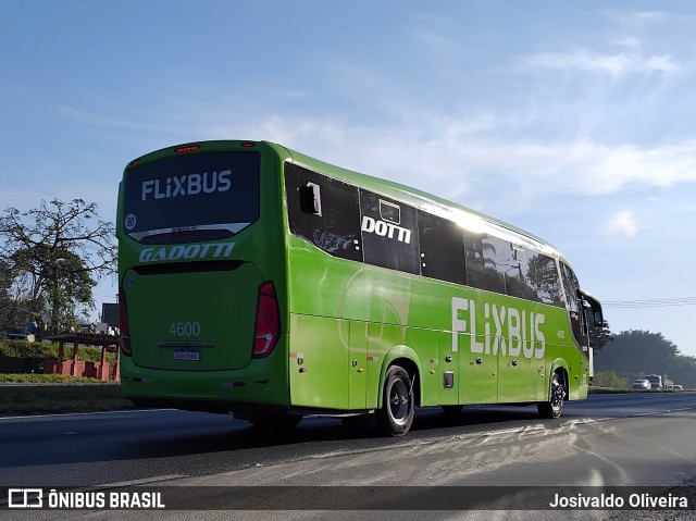 FlixBus Transporte e Tecnologia do Brasil 4600 na cidade de Embu das Artes, São Paulo, Brasil, por Josivaldo Oliveira. ID da foto: 12072738.