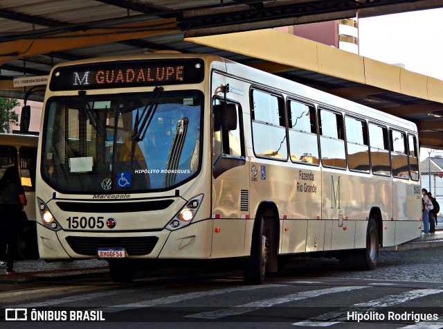 Leblon Transporte de Passageiros 15005 na cidade de Curitiba, Paraná, Brasil, por Hipólito Rodrigues. ID da foto: 12072141.