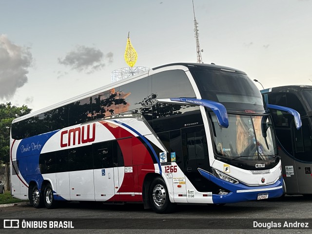 CMW Transportes 1266 na cidade de Trindade, Goiás, Brasil, por Douglas Andrez. ID da foto: 12071115.
