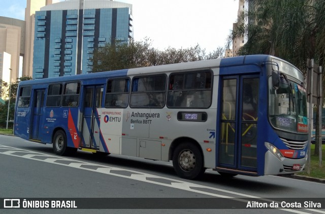 BBTT - Benfica Barueri Transporte e Turismo 27.599 na cidade de Barueri, São Paulo, Brasil, por Ailton da Costa Silva. ID da foto: 12071608.