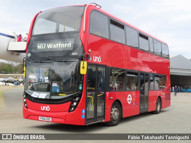 Uno - University Bus 1479 na cidade de Weybridge, Surrey, Inglaterra, por Fábio Takahashi Tanniguchi. ID da foto: 12072210.