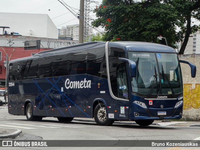 Viação Cometa 721544 na cidade de São Paulo, São Paulo, Brasil, por Bruno Kozeniauskas. ID da foto: 12075028.
