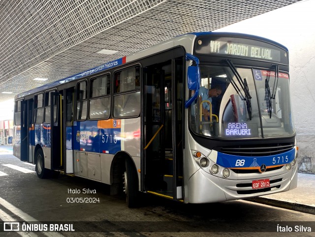 BB Transportes e Turismo 5715 na cidade de Barueri, São Paulo, Brasil, por Ítalo Silva. ID da foto: 12075007.