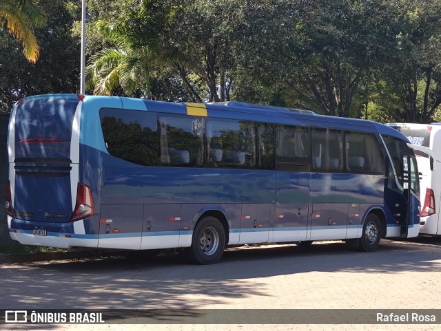 Ônibus Particulares 8f41 na cidade de Vila Velha, Espírito Santo, Brasil, por Rafael Rosa. ID da foto: 12075199.