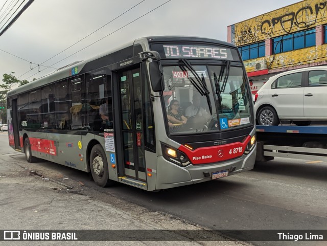 Express Transportes Urbanos Ltda 4 8715 na cidade de São Paulo, São Paulo, Brasil, por Thiago Lima. ID da foto: 12074696.