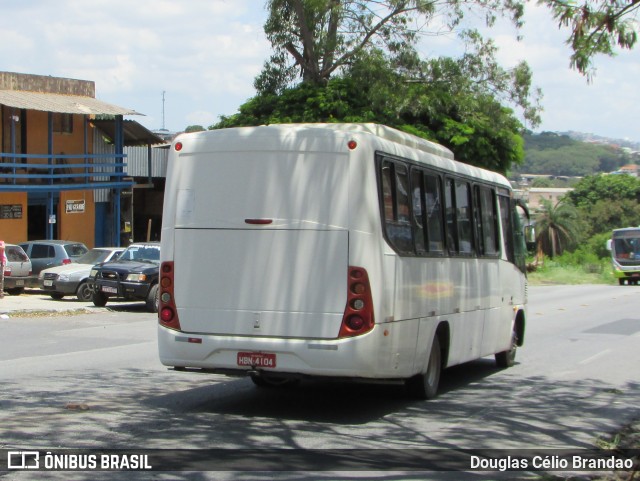 Ônibus Particulares 90 na cidade de Belo Horizonte, Minas Gerais, Brasil, por Douglas Célio Brandao. ID da foto: 12074316.