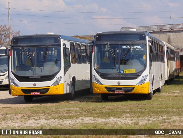 Ônibus Particulares 2563 na cidade de Fazenda Rio Grande, Paraná, Brasil, por GDC __39AM. ID da foto: 12075266.