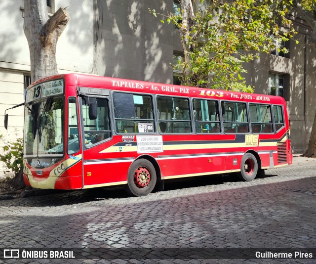 QC - Transportes Quirno Costa S.A.C.E.I. 2 na cidade de Buenos Aires, Argentina, por Guilherme Pires. ID da foto: 12074702.