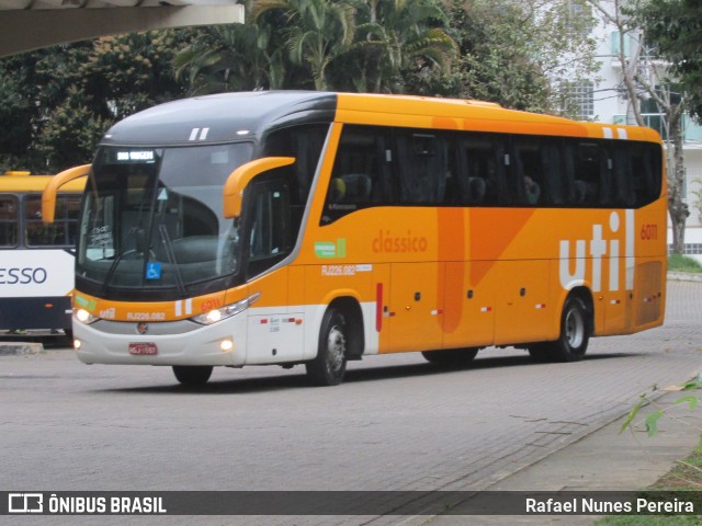 UTIL - União Transporte Interestadual de Luxo 6011 na cidade de Vassouras, Rio de Janeiro, Brasil, por Rafael Nunes Pereira. ID da foto: 12073780.