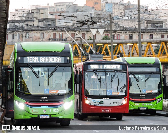 Himalaia Transportes > Ambiental Transportes Urbanos 4 1125 na cidade de São Paulo, São Paulo, Brasil, por Luciano Ferreira da Silva. ID da foto: 12075069.