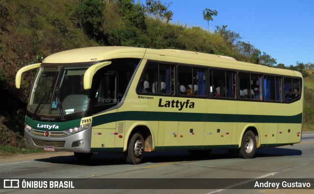 Lattyfa Turismo 2005 na cidade de Lavras, Minas Gerais, Brasil, por Andrey Gustavo. ID da foto: 12074454.