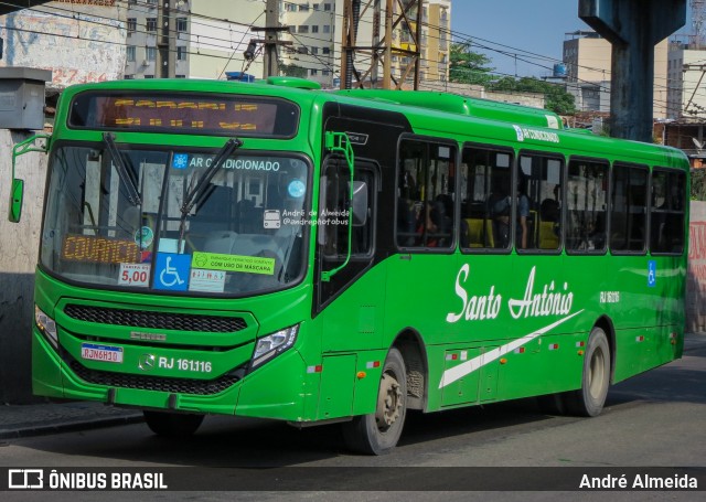 Transportes Santo Antônio RJ 161.116 na cidade de Duque de Caxias, Rio de Janeiro, Brasil, por André Almeida. ID da foto: 12073280.