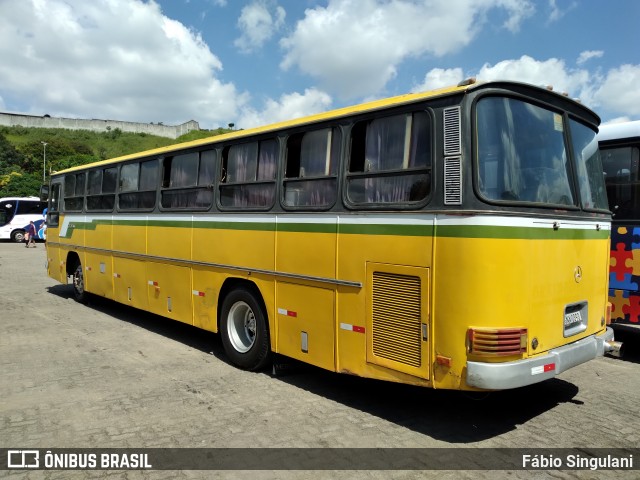 Ônibus Particulares 2393 na cidade de Juiz de Fora, Minas Gerais, Brasil, por Fábio Singulani. ID da foto: 12078035.