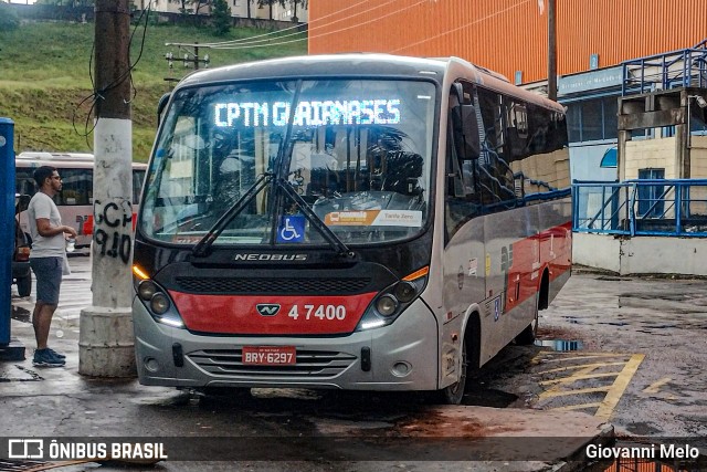 Pêssego Transportes 4 7400 na cidade de São Paulo, São Paulo, Brasil, por Giovanni Melo. ID da foto: 12076104.