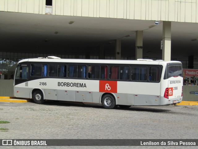 Borborema Imperial Transportes 2186 na cidade de Caruaru, Pernambuco, Brasil, por Lenilson da Silva Pessoa. ID da foto: 12077927.
