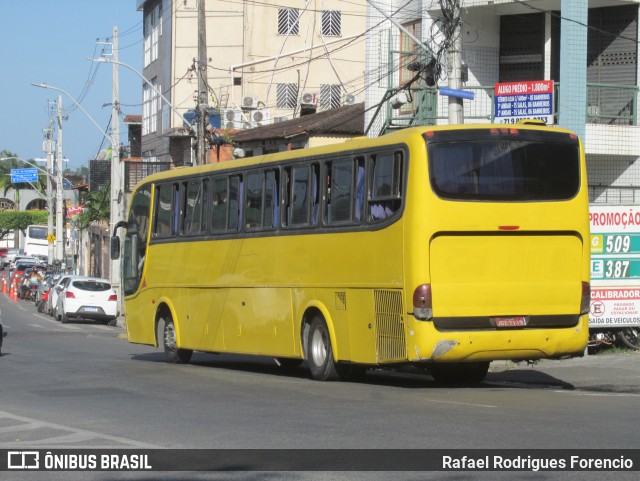 Ônibus Particulares 7119 na cidade de Simões Filho, Bahia, Brasil, por Rafael Rodrigues Forencio. ID da foto: 12076396.
