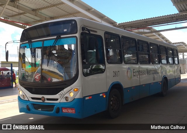 Expresso Metropolitano Transportes 2817 na cidade de Salvador, Bahia, Brasil, por Matheus Calhau. ID da foto: 12078756.