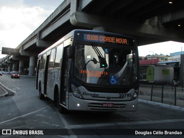Viação Globo 20795 na cidade de Belo Horizonte, Minas Gerais, Brasil, por Douglas Célio Brandao. ID da foto: 12077115.