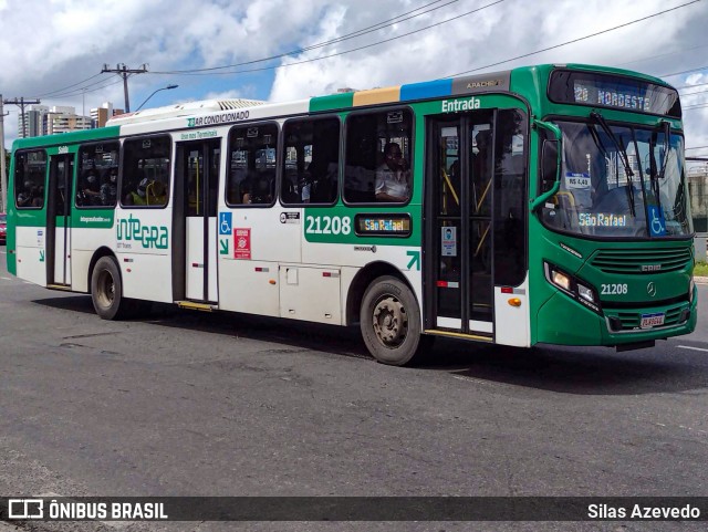 OT Trans - Ótima Salvador Transportes 21208 na cidade de Salvador, Bahia, Brasil, por Silas Azevedo. ID da foto: 12075939.