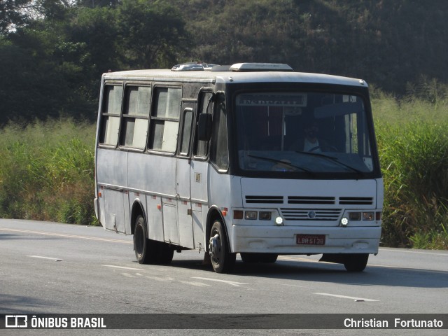 Ônibus Particulares sn na cidade de Coimbra, Minas Gerais, Brasil, por Christian  Fortunato. ID da foto: 12078390.