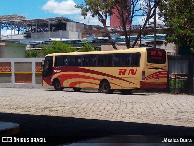 Empresa RN Turismo 990 na cidade de Divinópolis, Minas Gerais, Brasil, por Jéssica Dutra. ID da foto: 12077819.