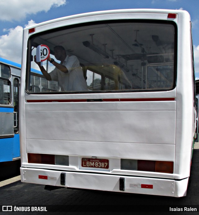 Ônibus Particulares LBM8387 na cidade de Juiz de Fora, Minas Gerais, Brasil, por Isaias Ralen. ID da foto: 12078377.
