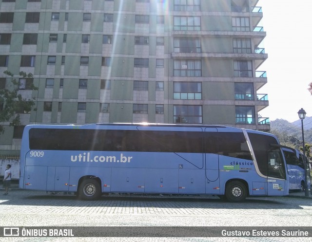UTIL - União Transporte Interestadual de Luxo 9009 na cidade de Petrópolis, Rio de Janeiro, Brasil, por Gustavo Esteves Saurine. ID da foto: 12076715.