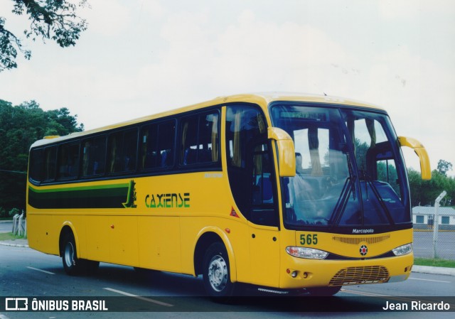 Expresso Caxiense 565 na cidade de Caxias do Sul, Rio Grande do Sul, Brasil, por Jean Ricardo. ID da foto: 12077744.