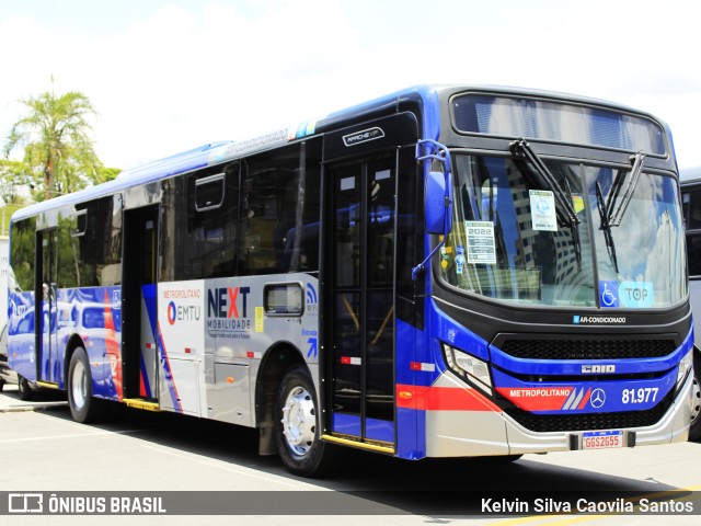 Next Mobilidade - ABC Sistema de Transporte 81.977 na cidade de Barueri, São Paulo, Brasil, por Kelvin Silva Caovila Santos. ID da foto: 12078244.