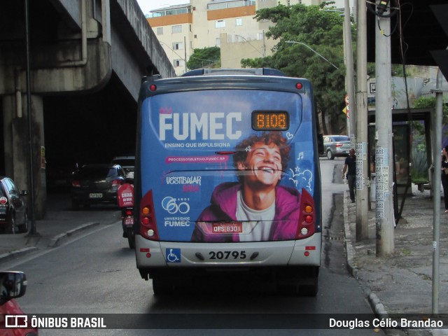 Viação Globo 20795 na cidade de Belo Horizonte, Minas Gerais, Brasil, por Douglas Célio Brandao. ID da foto: 12077118.