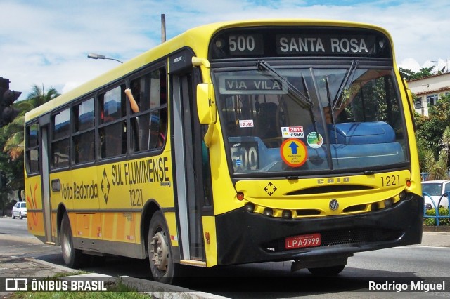 Viação Sul Fluminense 1221 na cidade de Volta Redonda, Rio de Janeiro, Brasil, por Rodrigo Miguel. ID da foto: 12080038.