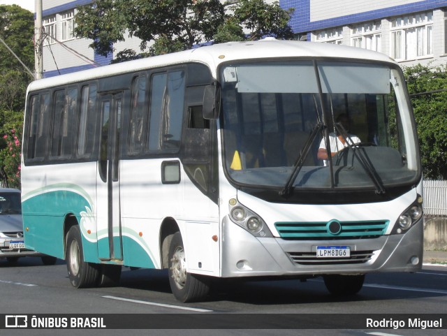 Ônibus Particulares 8D06 na cidade de Volta Redonda, Rio de Janeiro, Brasil, por Rodrigo Miguel. ID da foto: 12079626.