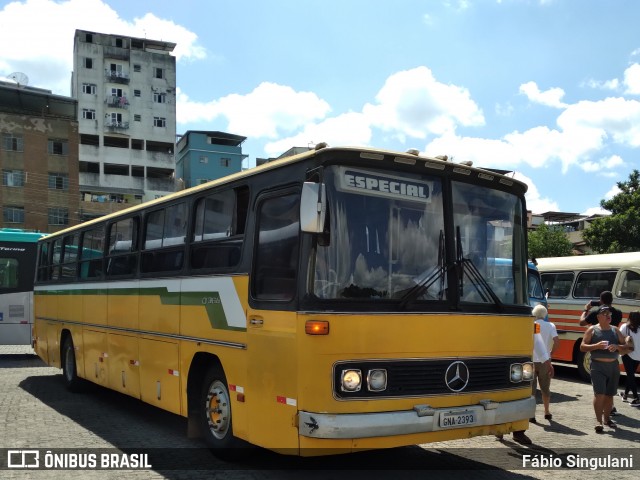 Ônibus Particulares 2393 na cidade de Juiz de Fora, Minas Gerais, Brasil, por Fábio Singulani. ID da foto: 12079009.
