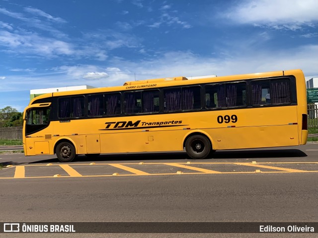 TDM Transportes 099 na cidade de Alegrete, Rio Grande do Sul, Brasil, por Edilson Oliveira. ID da foto: 12079116.