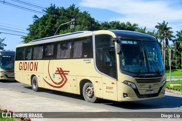 Gidion Transporte e Turismo 22207 na cidade de Joinville, Santa Catarina, Brasil, por Diego Lip. ID da foto: 12081074.