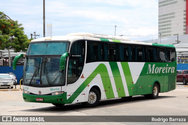 Empresa de Transportes e Turismo Moreira 2220 na cidade de Goiânia, Goiás, Brasil, por Rodrigo Barraza. ID da foto: 12080322.