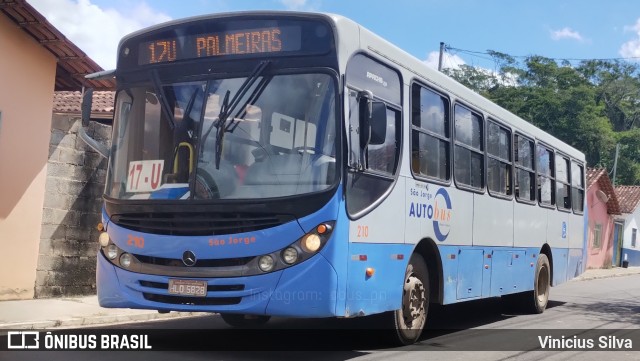 São Jorge Auto Bus 210 na cidade de Ponte Nova, Minas Gerais, Brasil, por Vinicius Silva. ID da foto: 12079125.