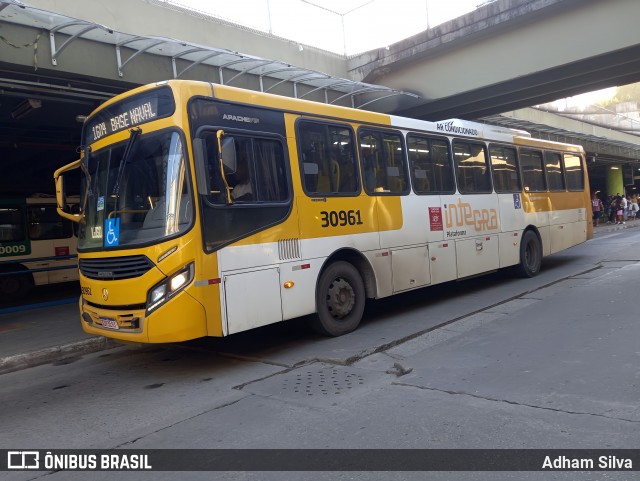 Plataforma Transportes 30961 na cidade de Salvador, Bahia, Brasil, por Adham Silva. ID da foto: 12081067.