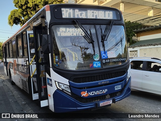 Viação Novacap C51590 na cidade de Rio de Janeiro, Rio de Janeiro, Brasil, por Leandro Mendes. ID da foto: 12081129.
