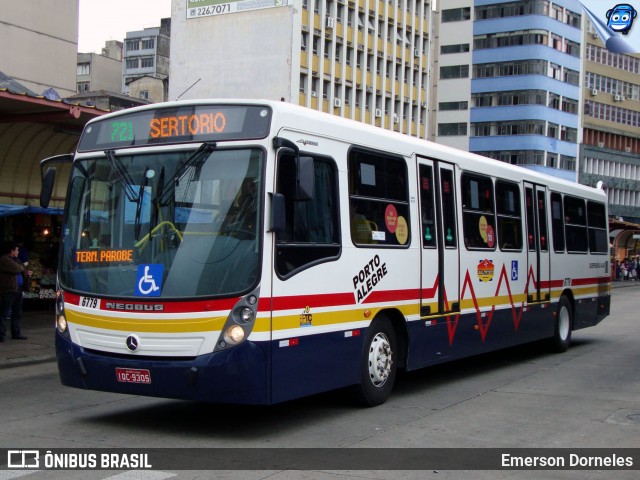 SOPAL - Sociedade de Ônibus Porto-Alegrense Ltda. 6779 na cidade de Porto Alegre, Rio Grande do Sul, Brasil, por Emerson Dorneles. ID da foto: 12079262.