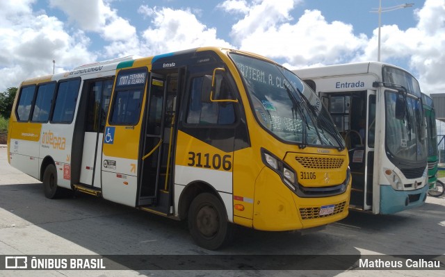 Plataforma Transportes 31106 na cidade de Salvador, Bahia, Brasil, por Matheus Calhau. ID da foto: 12081133.