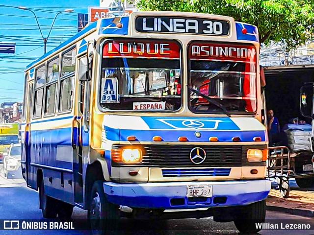 Vanguardia SACI - Línea 30 99 na cidade de Asunción, Paraguai, por Willian Lezcano. ID da foto: 12079489.