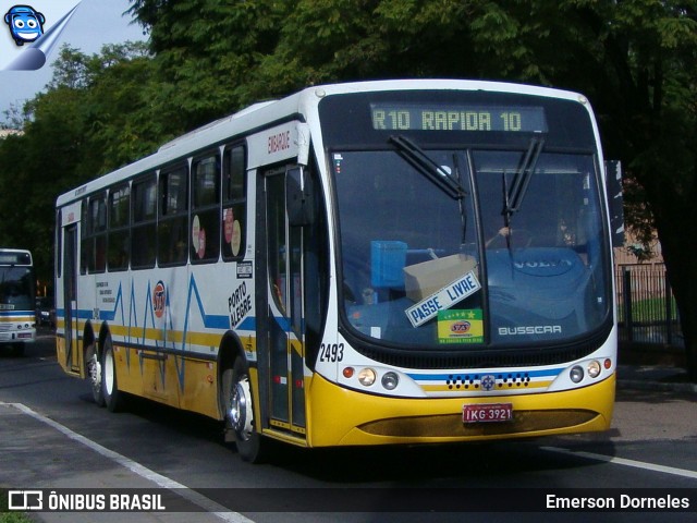 Restinga Transportes Coletivos 2493 na cidade de Porto Alegre, Rio Grande do Sul, Brasil, por Emerson Dorneles. ID da foto: 12082664.
