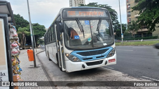 Transportes Futuro C30042 na cidade de Rio de Janeiro, Rio de Janeiro, Brasil, por Fábio Batista. ID da foto: 12081559.