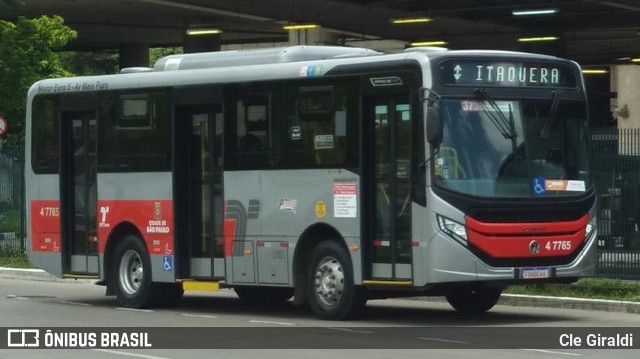 Pêssego Transportes 4 7765 na cidade de São Paulo, São Paulo, Brasil, por Cle Giraldi. ID da foto: 12081754.
