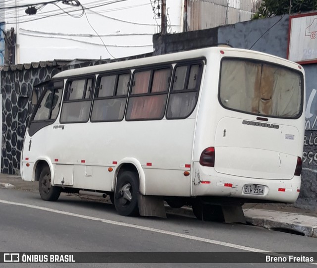 Ônibus Particulares 2354 na cidade de São Paulo, São Paulo, Brasil, por Breno Freitas. ID da foto: 12082972.