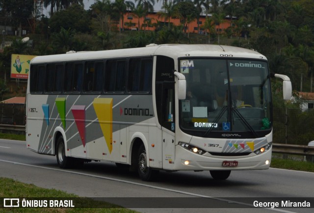 Domínio Transportadora Turística 357 na cidade de Santa Isabel, São Paulo, Brasil, por George Miranda. ID da foto: 12083030.