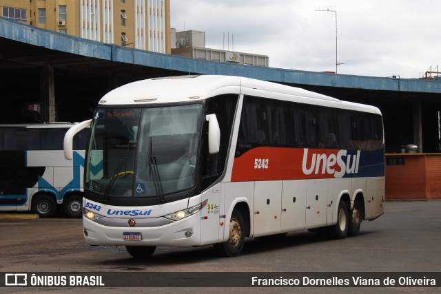 Unesul de Transportes 5242 na cidade de Porto Alegre, Rio Grande do Sul, Brasil, por Francisco Dornelles Viana de Oliveira. ID da foto: 12082495.